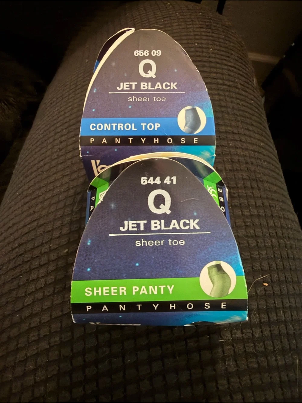 Q Jet Black Sheer Toe Pantyhose - Control Top & Sheer Panty